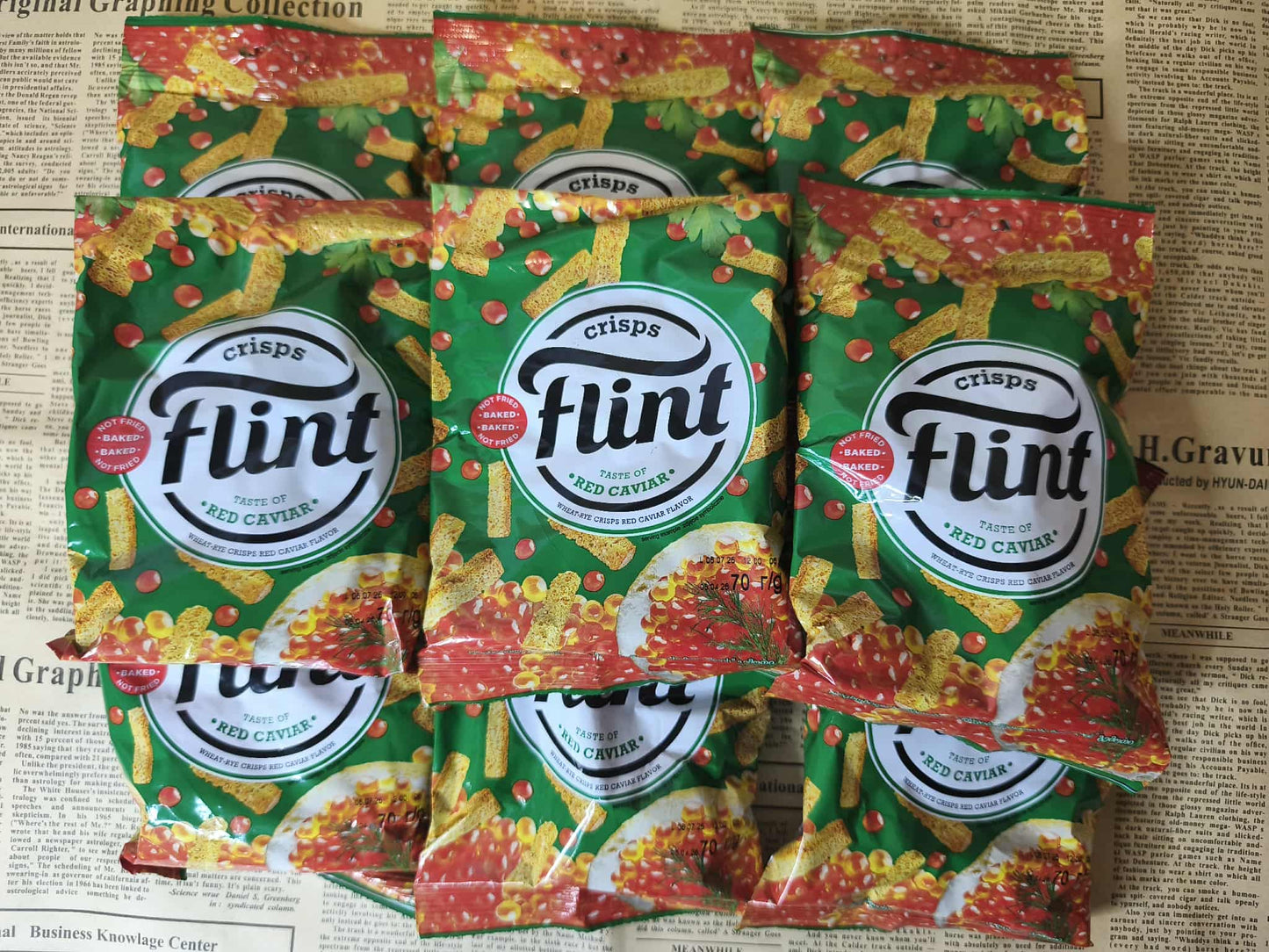 Сухарики пшенично-житні - Flint, зі смаком червоної ікри, 70 г Ціна не включає 20% обов'язкового пожертвування на Парасольку. Пожертвування потрібно додати під час оформлення замовлення. Дякуємо за вашу підтримку!