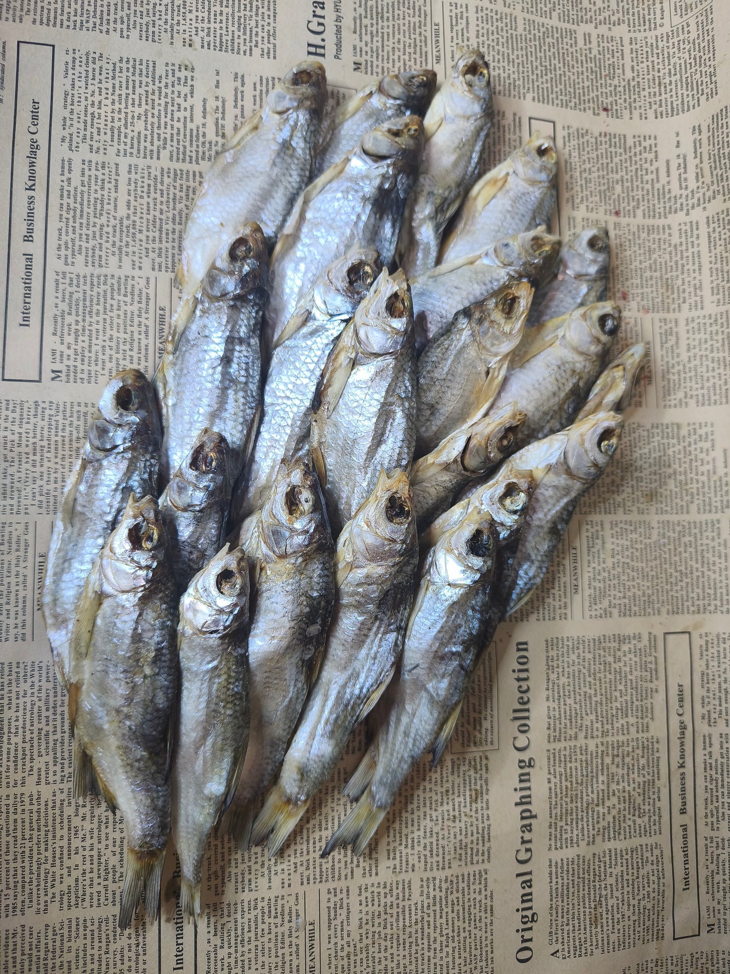 Вобла з ікрою . 100г. Остаточна ціна буде після зважування.Ціна не включає 20% обов'язкового пожертвування на Парасольку. Пожертвування потрібно додати під час оформлення замовлення. Дякуємо за вашу підтримку