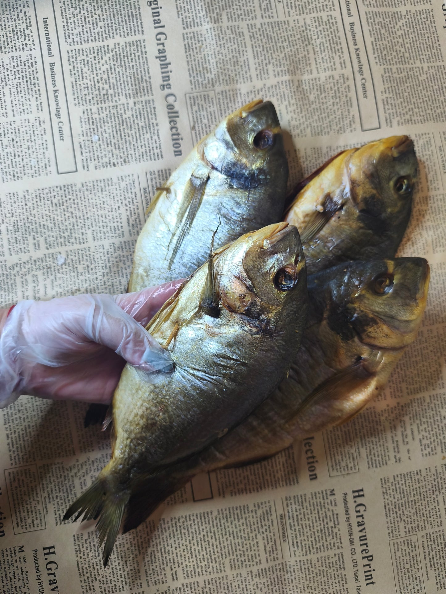 Дорадо х/к . 100г. Остаточна ціна буде після зважування.Ціна не включає 20% обов'язкового пожертвування на Парасольку. Пожертвування потрібно додати під час оформлення замовлення. Дякуємо за вашу підтримку