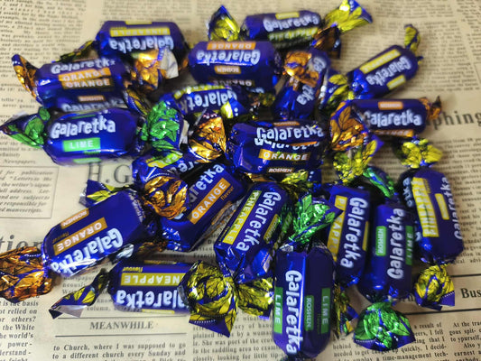 Цукерки желейні Galaretka мікс 300г.Ціна не включає 20% обов'язкового пожертвування на Парасольку. Пожертвування потрібно додати під час оформлення замовлення. Дякуємо за вашу підтримку!