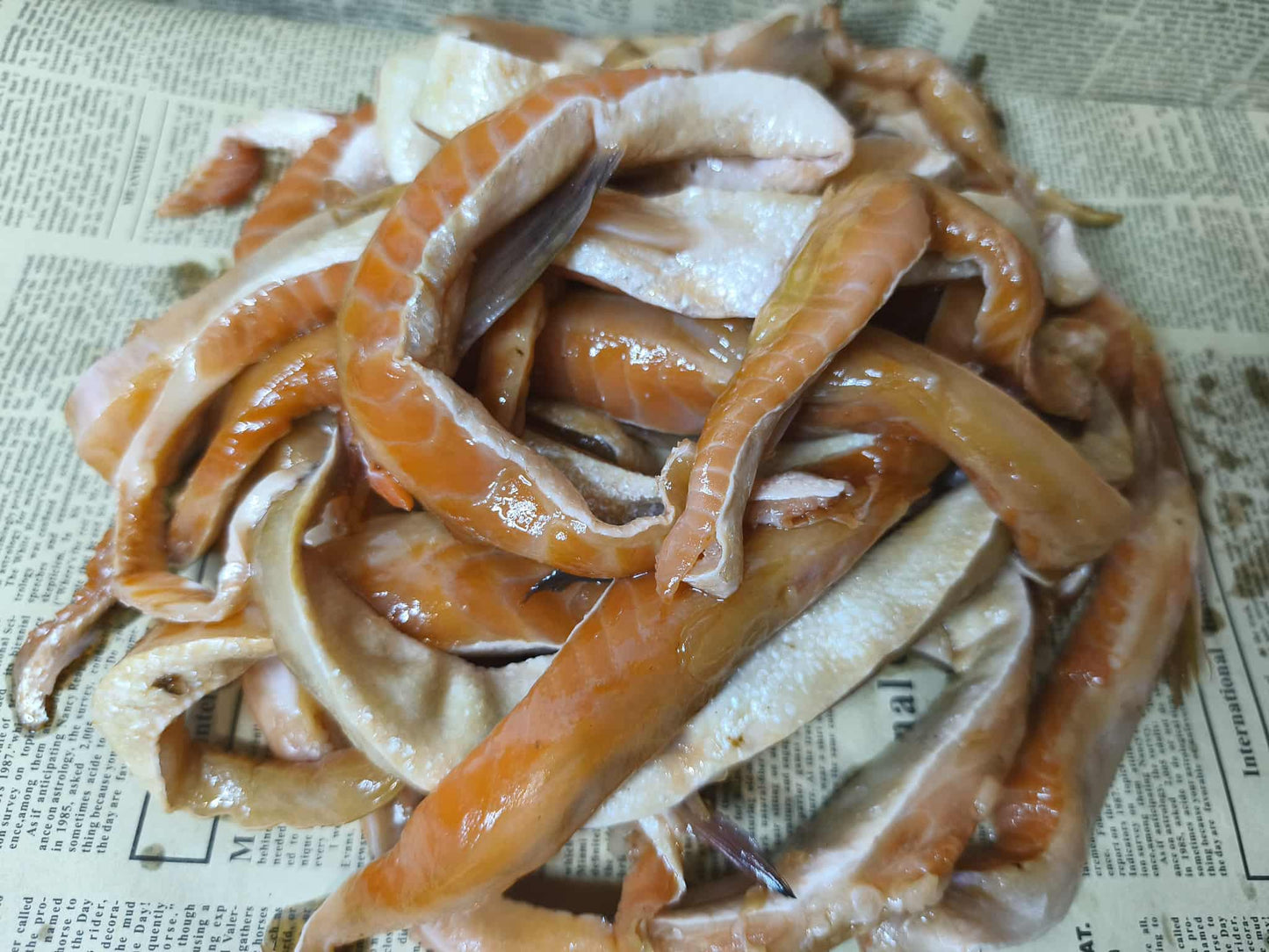 Черевця форелі х/к 100г. Ціна не включає 20% обов'язкового пожертвування на Парасольку. Пожертвування потрібно додати під час оформлення замовлення. Дякуємо за вашу підтримку