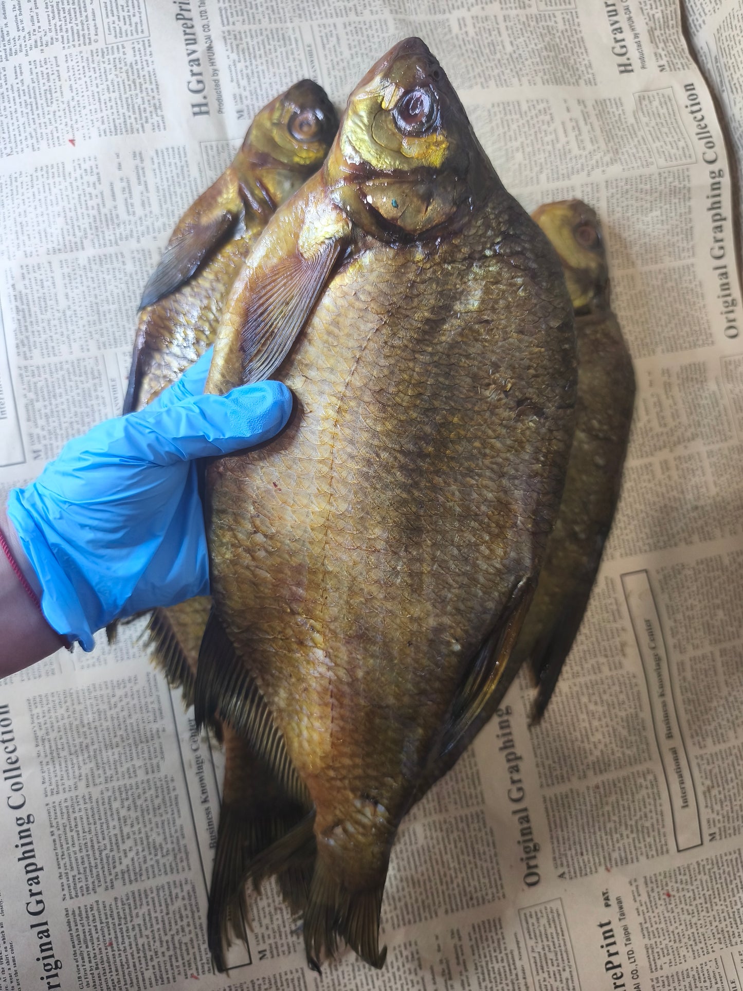 Лящ цілий х/к 100г. Остаточна ціна буде після зважування.Ціна не включає 20% обов'язкового пожертвування на Парасольку. Пожертвування потрібно додати під час оформлення замовлення. Дякуємо за вашу підтримку