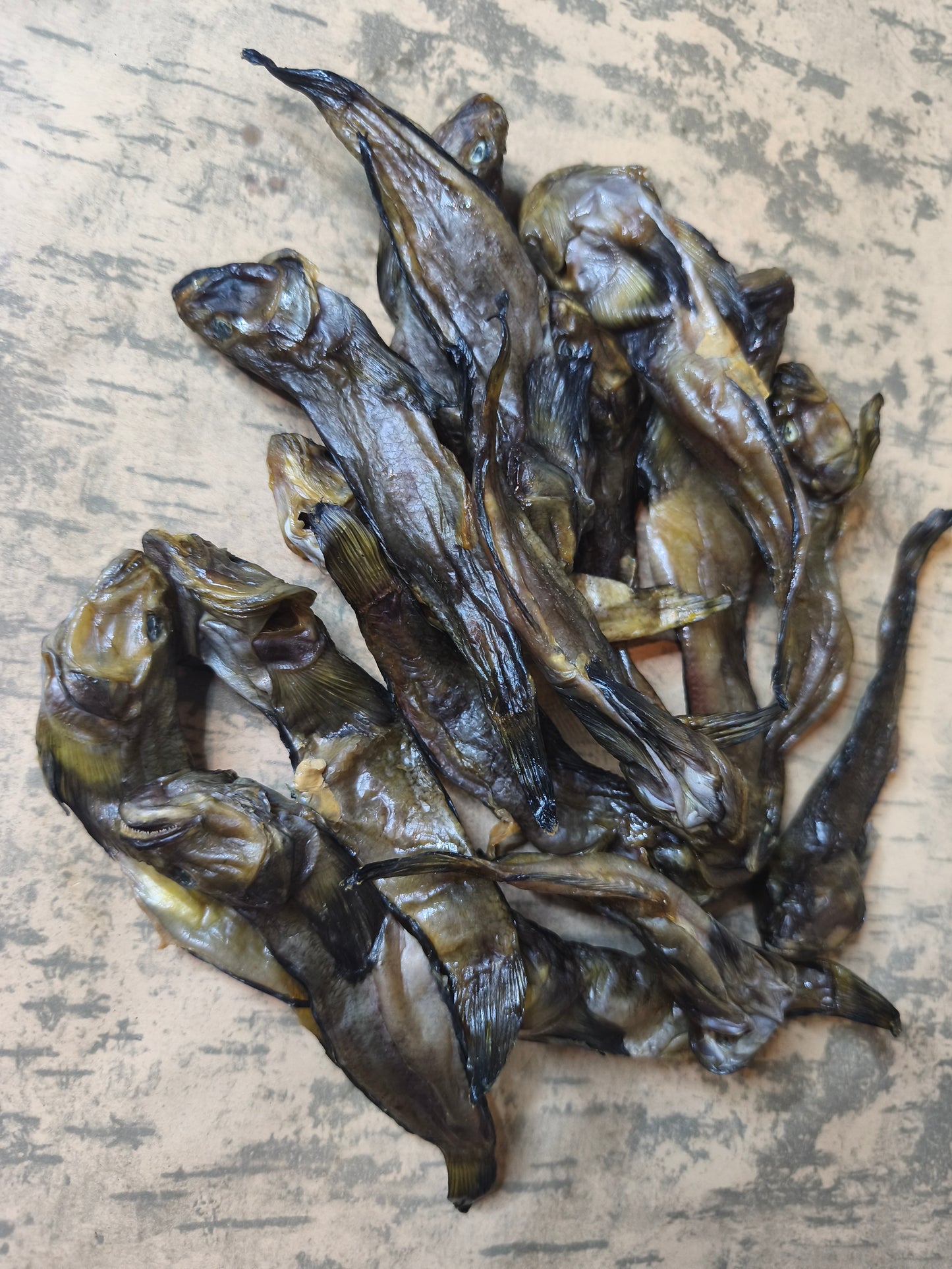 Бичок в'ялений 100г. Ціна не включає 20% обов'язкового пожертвування на Парасольку. Пожертвування потрібно додати під час оформлення замовлення. Дякуємо за вашу підтримку!