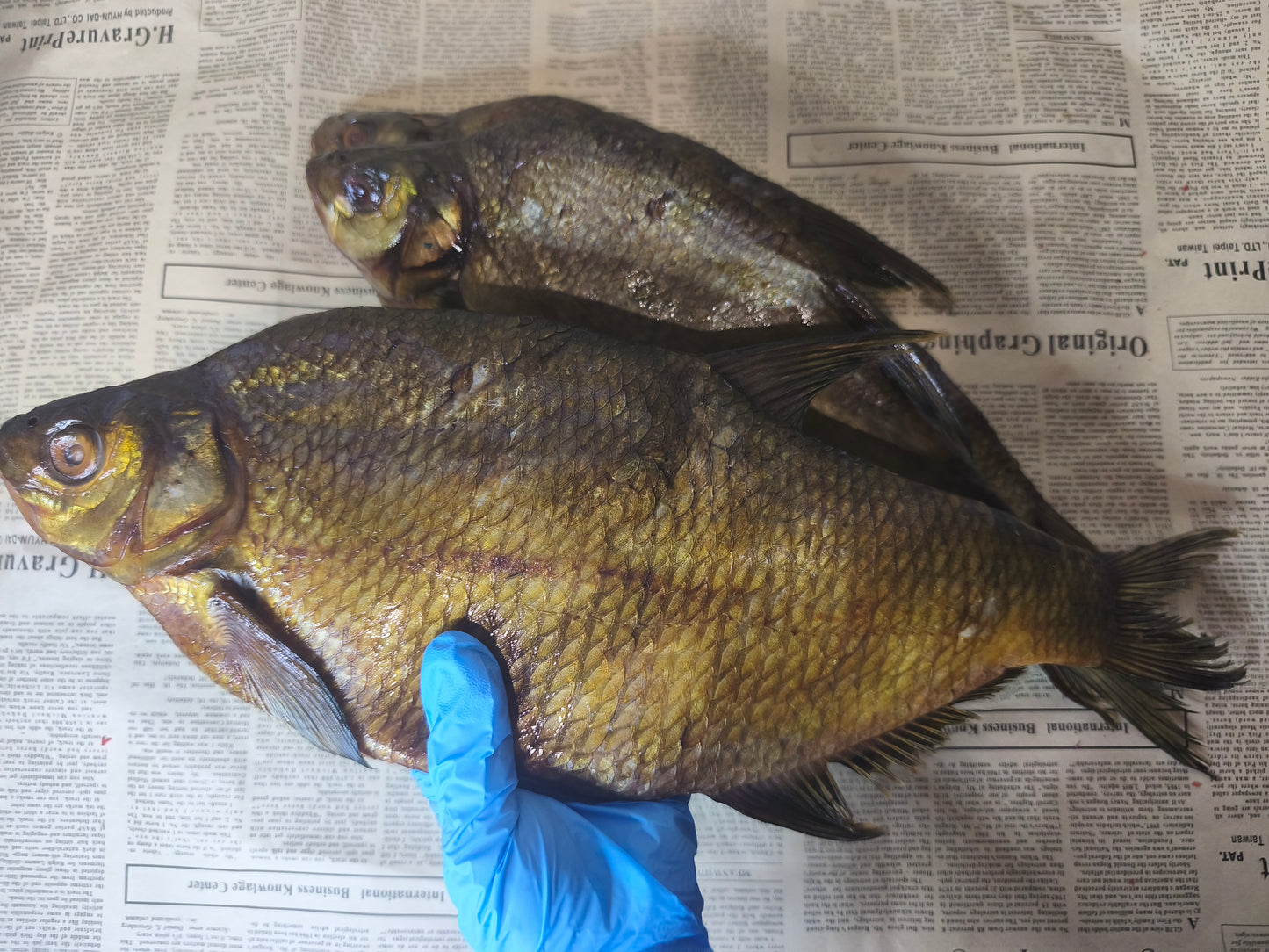 Лящ цілий х/к 100г. Остаточна ціна буде після зважування.Ціна не включає 20% обов'язкового пожертвування на Парасольку. Пожертвування потрібно додати під час оформлення замовлення. Дякуємо за вашу підтримку