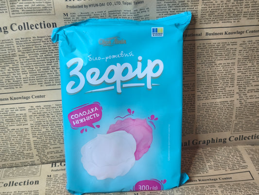 Зефір біло-рожевий 350г. Ціна не включає 20% обов'язкового пожертвування на Парасольку. Пожертвування потрібно додати під час оформлення замовлення. Дякуємо за вашу підтримку!